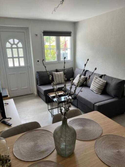 Appartement Douillet, Amenage Proche Riviera. Attalens Exterior foto